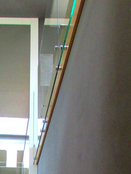 Zabudowy i balustrady szklane · 02